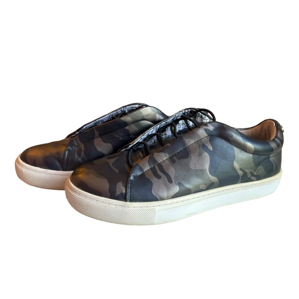 Steve Madden Black and Silver metallic Camo Platform Trainers US 7